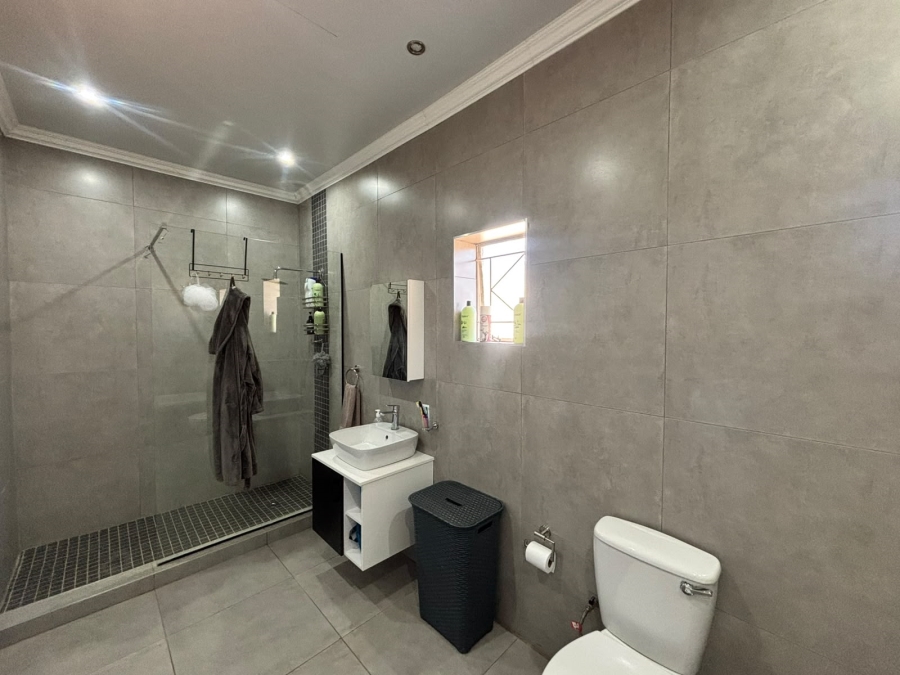 4 Bedroom Property for Sale in Vaal Park North West